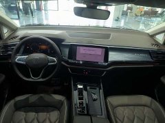 Volkswagen Viloran 380TSI Prestige - ფოტო 5