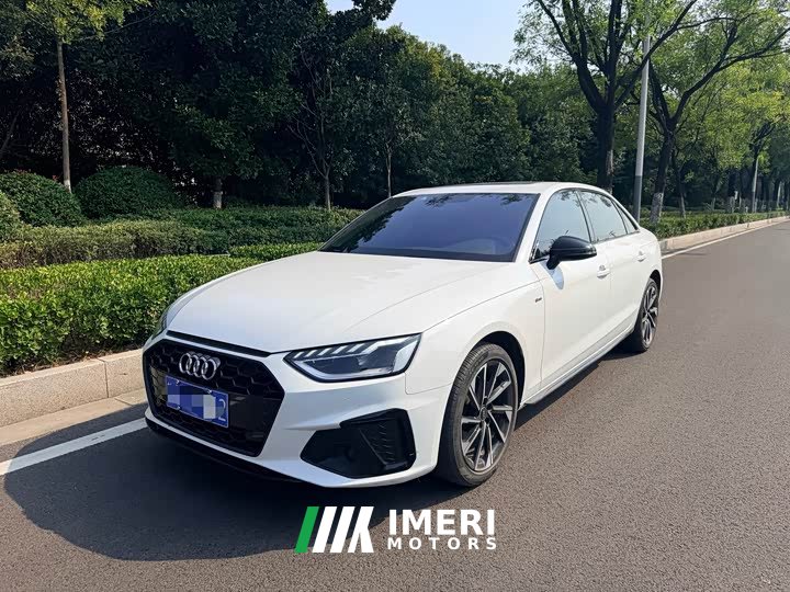 Audi A4L 40 TFSI Luxury Dynamic - ავტომობილი ჩინეთიდან