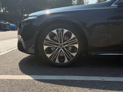 Mercedes-Benz E-Class E 300 L Luxury - ფოტო 4
