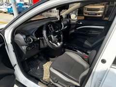 Kia Yipao 1.4L CVT Fun Sunroof Edition - ფოტო 8