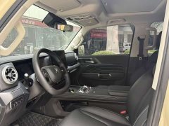 Tank 300 2.0T Gasoline Challenger - ფოტო 4