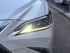 Lexus ES 200 Premium Edition - ფოტო 16