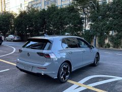 Volkswagen Golf 300TSI R-Line - ფოტო 5