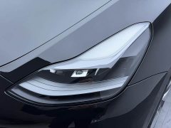 Tesla Model Y Long Range All-Wheel Drive - ფოტო 4