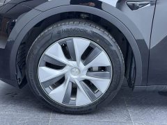 Tesla Model Y Long Range All-Wheel Drive - ფოტო 5