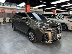 Buick GL8 Land Business Class 652T Luxury - ფოტო 3