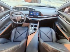 Changan UNI-V 1.5T Premium - ფოტო 18