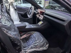 Tesla Model Y L 2025 Long Range All-Wheel Drive - ფოტო 11