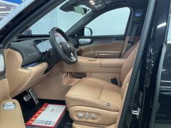 Leapmotor D19 Extended Range 500 Deluxe Edition Six-Seater - ფოტო 8