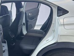 Honda Vezel 1.5L CVT Tech Edition - ფოტო 14