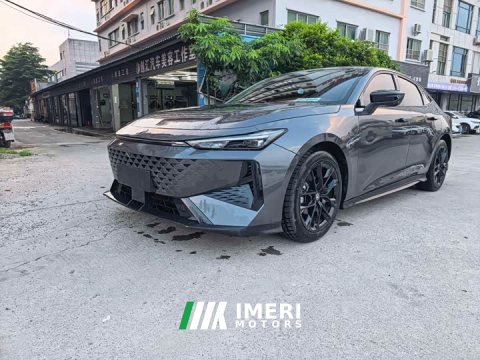 2024 Changan UNI-V 1.5T Premium - ავტომობილი ჩინეთიდან