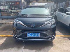 Toyota Sienna 2021 2.5L Hybrid Premium Edition - ფოტო 1