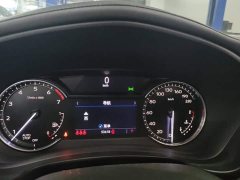 Cadillac XT4 28T FWD Luxury - ფოტო 14