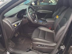 Cadillac XT4 28T FWD Luxury - ფოტო 9