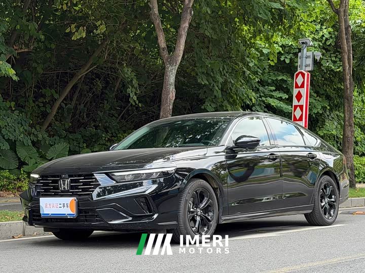 Honda Accord 2025 Sport Series 260TURBO Luxury - ავტომობილი ჩინეთიდან