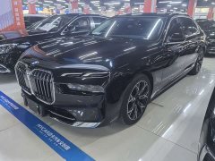 BMW 7 Series 2023 740Li Luxury M Sport Package - ფოტო 1