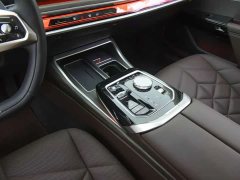 BMW 7 Series 2023 740Li Luxury M Sport Package - ფოტო 7