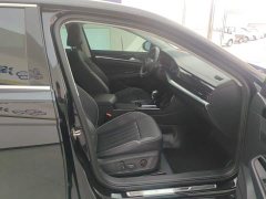 Volkswagen Passat 330TSI Starry Sky Elite - ფოტო 8