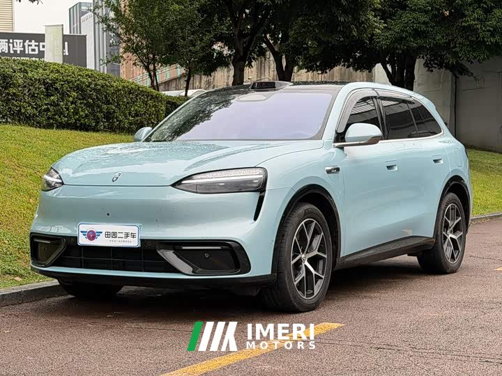 AITO M6 EREV Max - ავტომობილი ჩინეთიდან