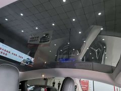 Tesla Model Y Standard Range RWD - photo 15