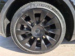 Tesla Model Y Standard Range RWD - photo 16