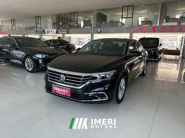 Volkswagen Passat 330TSI Elite - ავტომობილი ჩინეთიდან