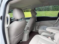 Buick GL8 Land Business Class Comfort Edition - ფოტო 10
