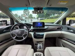 Buick GL8 Land Business Class Comfort Edition - ფოტო 12