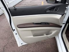 Buick GL8 Land Business Class Comfort Edition - ფოტო 6