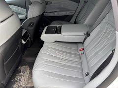Geely Galaxy E8 2025 700km Long-Range Smart Driving Edition - ფოტო 6