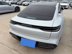 Geely Galaxy E8 2025 700km Long-Range Smart Driving Edition - ფოტო 7
