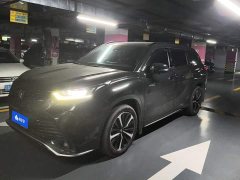 Toyota Crown Venza 2.5L HEV AWD Luxury - ფოტო 1