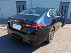 BMW i5 2025 eDrive 35L M Sport Package - ფოტო 4