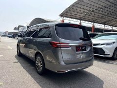 Buick GL8 Land Business Class 652T Premium - ფოტო 6