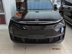 Li Auto L8 Max - ფოტო 1