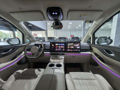 Voyah Lantu Dreamchaser PHEV AWD Flagship Kunpeng Edition - ფოტო 10