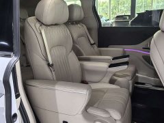 Voyah Lantu Dreamchaser PHEV AWD Flagship Kunpeng Edition - ფოტო 8