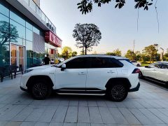 Toyota Wildland Hybrid 2.5L E-CVT FWD Luxury Plus - ფოტო 3
