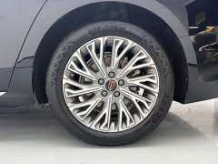 FAW Red Flag H5 2.0T Automatic Smart Connected Flagship Comfort Edition - ფოტო 9