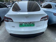 Tesla Model Y Rear-Wheel Drive - ფოტო 8