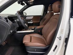 Mercedes-Benz GLB 180 Fashion - ფოტო 9