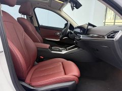 BMW 3 Series 325Li M Sport Package - ფოტო 7