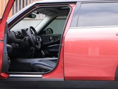 BMW MINI Clubman 1.5T Cooper Connoisseur - ფოტო 19