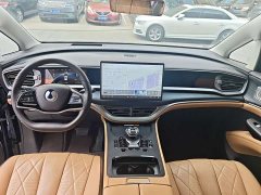 Denza BYD Denza D9 DM-i 980 Four-Wheel Drive Premium - ფოტო 3