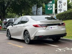 Toyota Camry 2.0S Sport - ფოტო 4