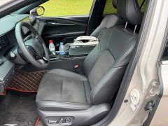 Toyota Camry 2.0S Sport - ფოტო 8