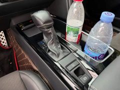 Toyota Camry 2.0S Sport - ფოტო 9