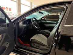 Volkswagen Magotan 2 Million Units Commemorative Edition 330TSI DSG Leading Version - ფოტო 4