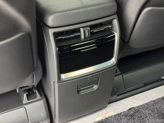 Toyota Vellfire 2024 Crown Hybrid 2.5L Executive Premier Edition - ფოტო 12