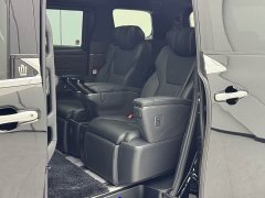 Toyota Vellfire 2024 Crown Hybrid 2.5L Executive Premier Edition - ფოტო 8